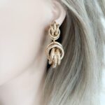 Statement-knot-oorbellen-pop