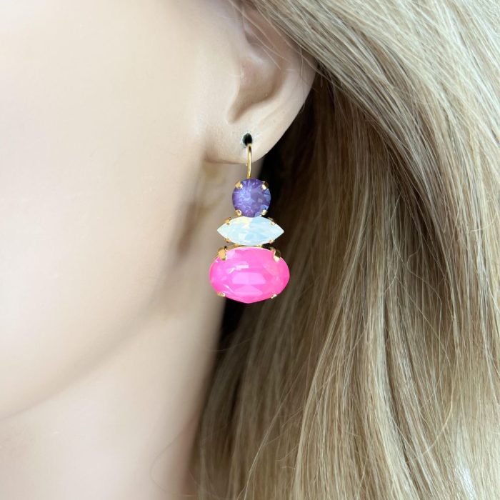 Neon-white-en-purple-Swarovski-oorbellen-pop